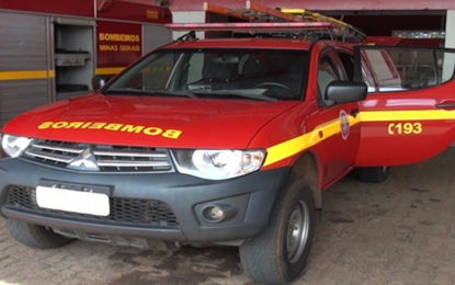 HOMEM SOFRE ACIDENTE EM COLISÃO MOTO-CARRO NO BAIRRO PONTILHÃO