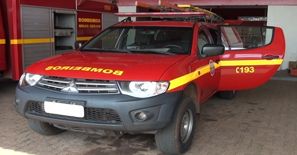 HOMEM SOFRE ACIDENTE EM COLISÃO MOTO-CARRO NO BAIRRO PONTILHÃO