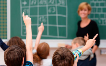 Brasil tem um dos maiores números de estudantes por docente / OCDE