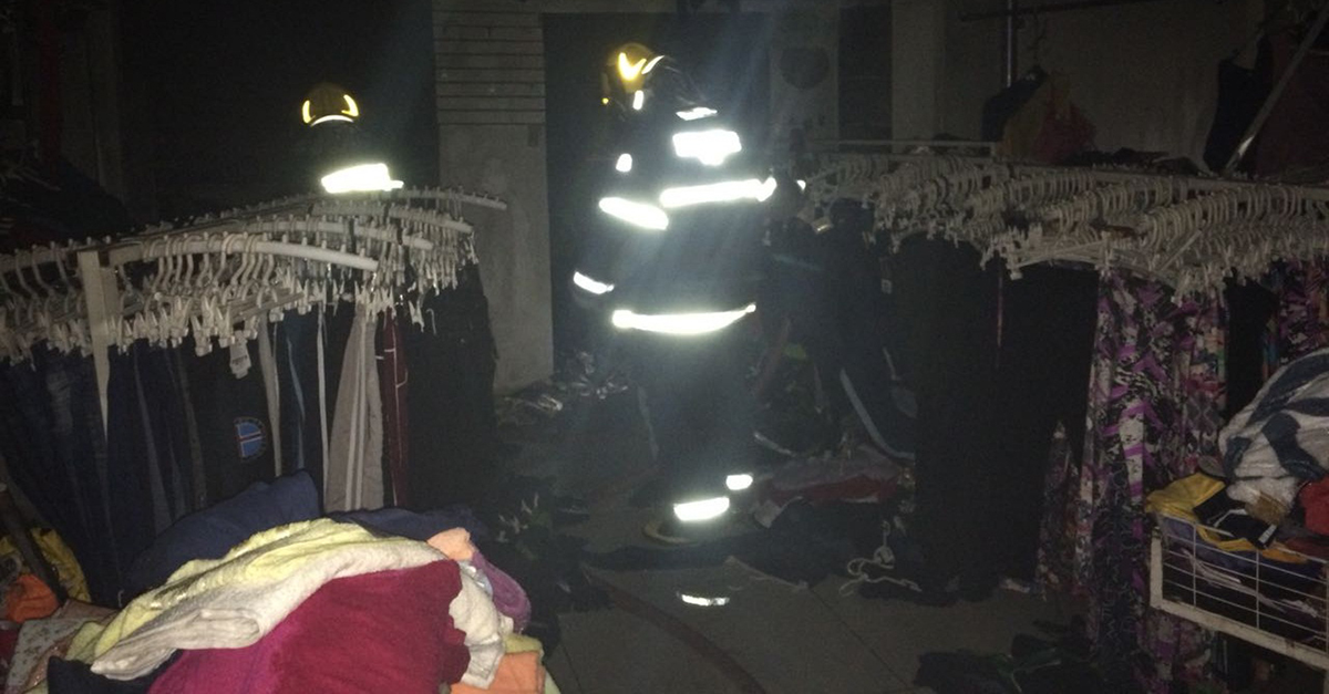 Incêndio em Loja de Roupas na Rua Doutor Campolina em Conselheiro Lafaiete/MG