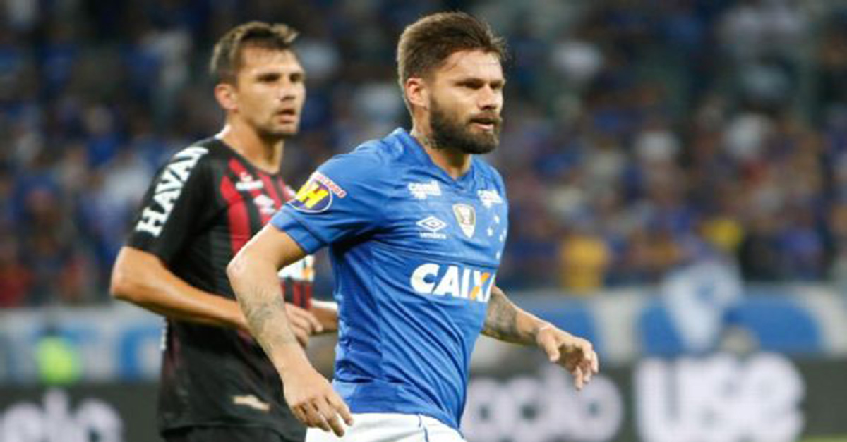 EM PRIMEIRO JOGO APÓS MUNDIAL, CRUZEIRO EMPATA COM ATLÉTICO-PR