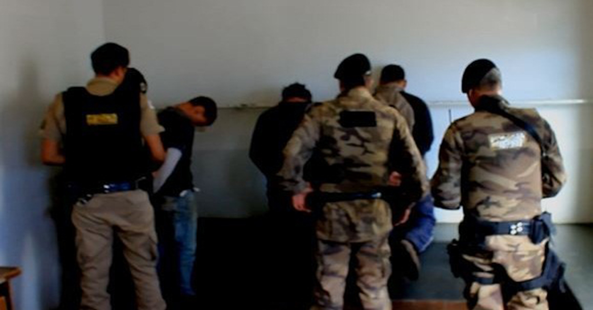 Homem é torturado e mulher violentada por bandidos durante assalto a fazenda em Patrocínio