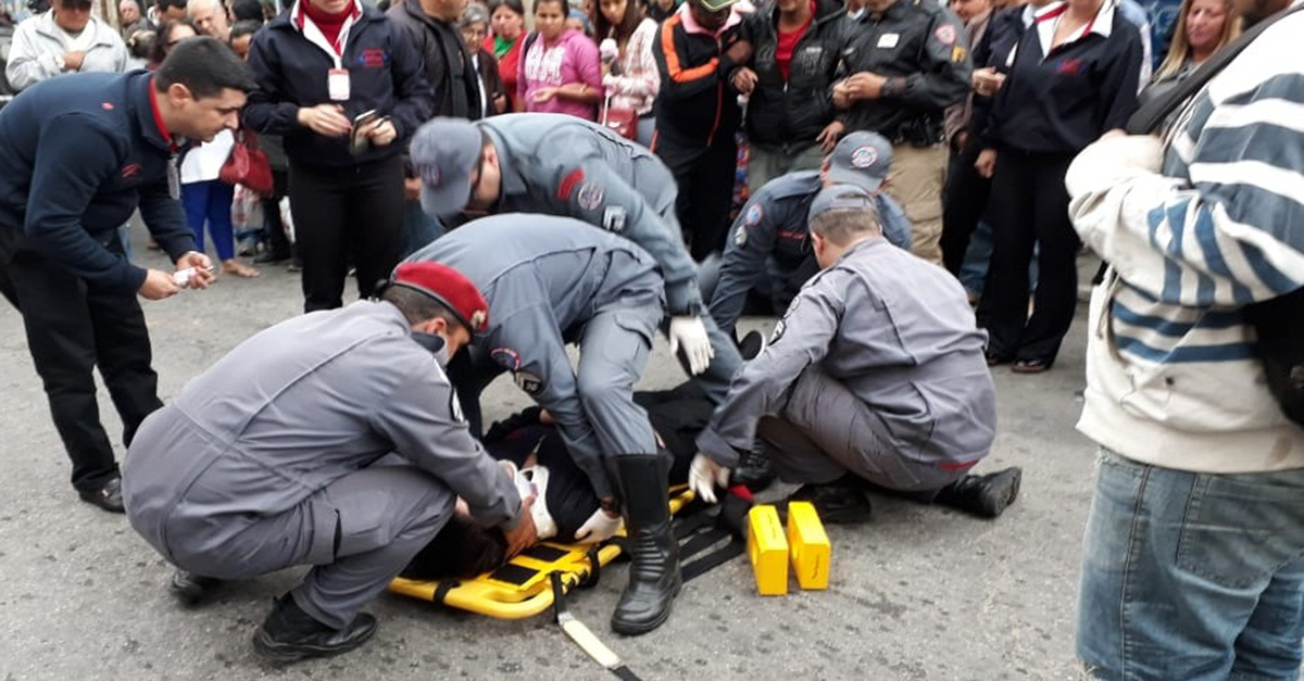GRÁVIDA É ATROPELADA NO CENTRO DE BARBACENA
