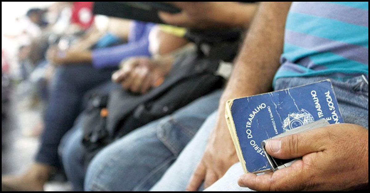 3 MILHÕES DE PESSOAS ESTÃO DESEMPREGADAS HÁ MAIS DE DOIS ANOS