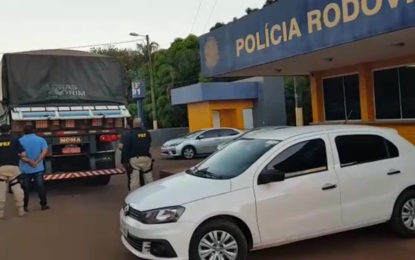 PRF APREENDE 620.000 MAÇOS DE CIGARRO ORIUNDOS DO PARAGUAI