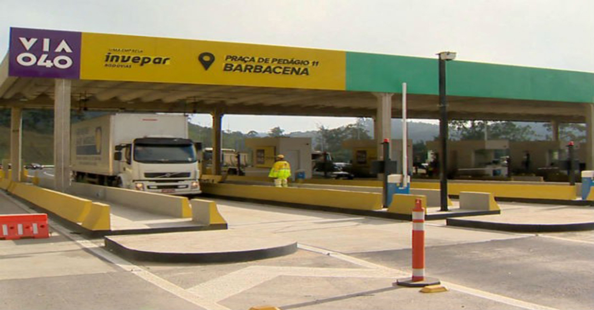 Via 040 informa: Derramamento de carga próximo a Hermílio Alves