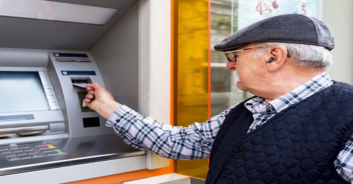 Pagamento da primeira parcela do 13º de aposentados começa na segunda-feira (27)