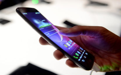 Após tentar entregar um celular ao namorado detento, enfermeira é presa em Bocaiúva