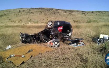 Acidente na BR-040 deixa duas pessoas mortas e duas feridas em Nova Lima