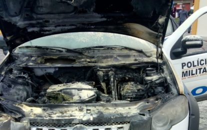 INCÊNDIO EM VIATURA DA POLÍCIA MILITAR EM BARBACENA