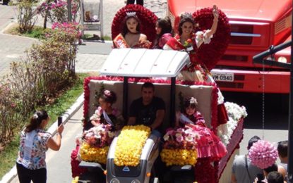 Desfile das Rosas será na manhã deste sábado (27) em Barbacena