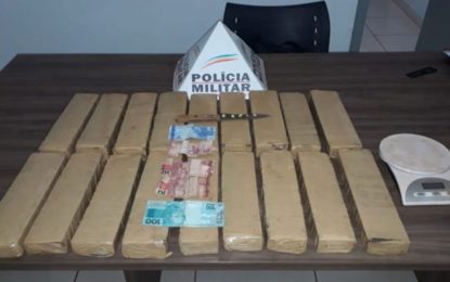 Jovem é preso com 5 pedras de crack e 13 kg de maconha em Centralina