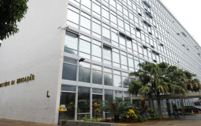 MEC publica portaria e altera regras para emissão de diploma do ensino superior