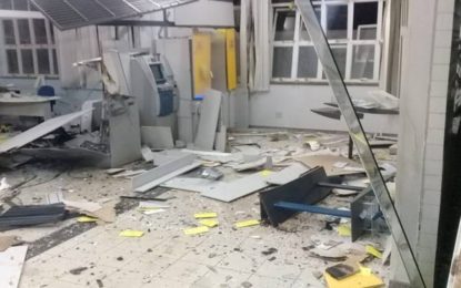 QUADRILHA EXPLODE BANCO NA CIDADE DE COQUEIRAL NO SUL DE MINAS