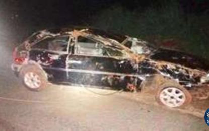 Motorista pega dinheiro para pagar pedágio e perde controle do carro na BR-050 em Delta