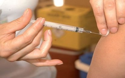 Ministério da Saúde emite alerta sobre a vacinação contra a febre amarela