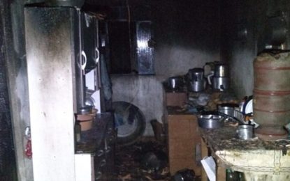 INCÊNDIO ATINGE RESIDÊNCIA DE IDOSA NA CIDADE DE PRADOS