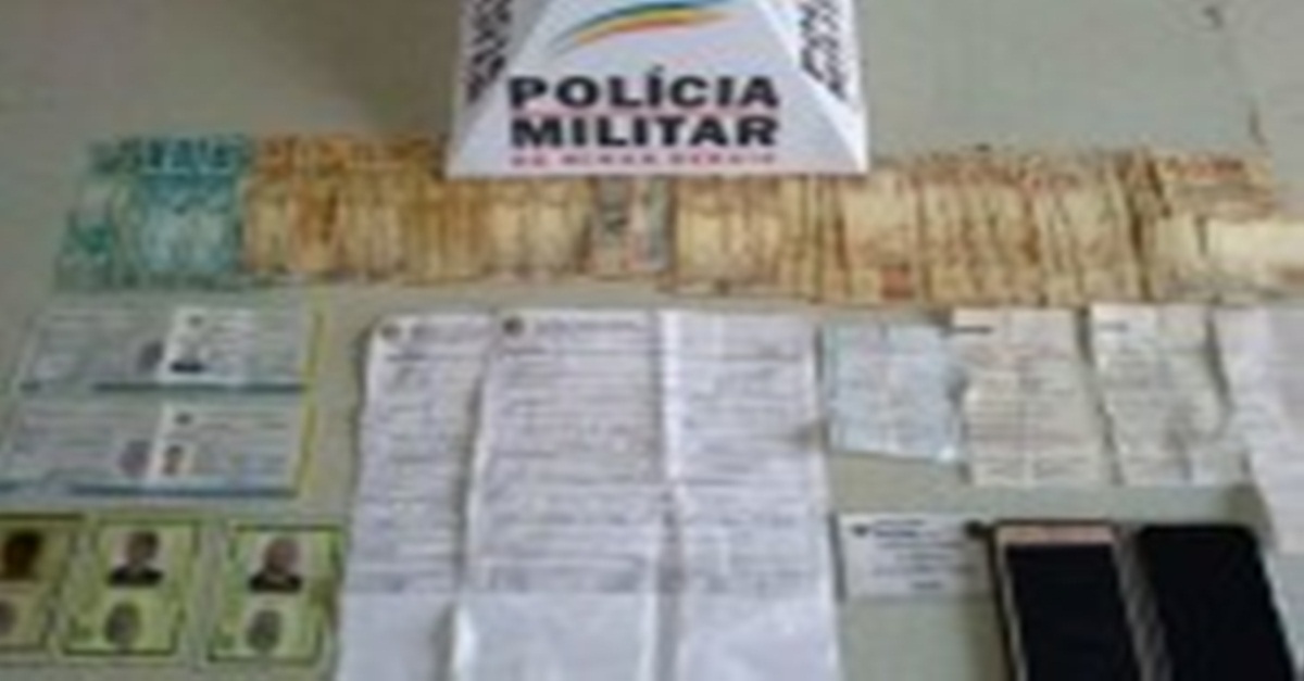 DUPLA USA DOCUMENTOS FALSOS PARA DAR GOLPE E SACAR BENEFÍCIO EM ARCOS