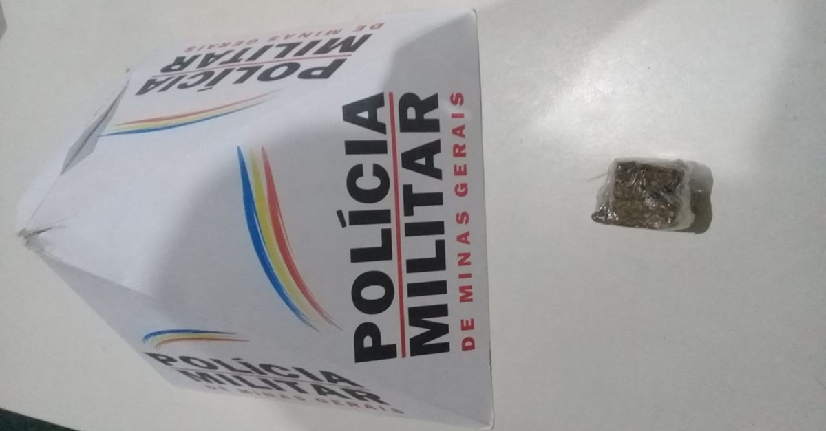 DROGAS SÃO APREENDIDAS PELA POLÍCIA MILITAR EM SÃO JOÃO DEL-REI