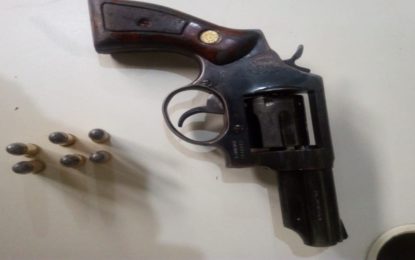 Polícia Militar prende autores de tentativa de roubo nos Correios no município de Tiradentes