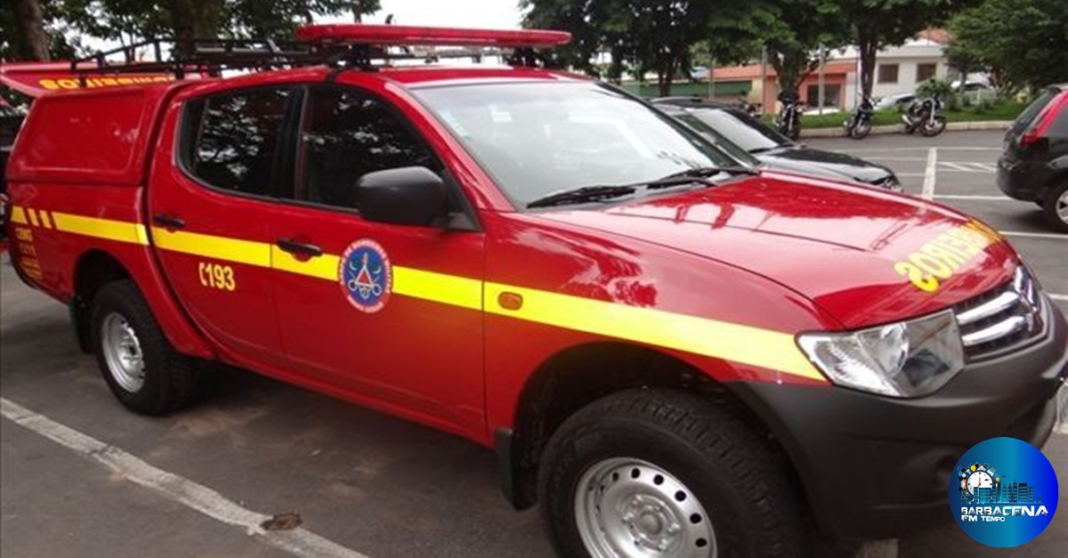 Incêndio em residência no povoado de Curral Novo distrito de Antônio Carlos