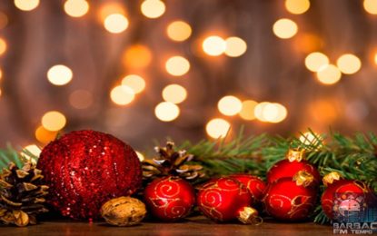 BARBACENA RECEBE KITS DE ILUMINAÇÃO NATALINA