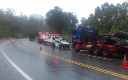 ACIDENTE NA BR 265, PROXIMIDADES DO QUIOSQUE DO TIO ROMEU