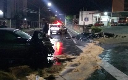 Motorista perde o controle do veículo e atinge muro do quartel de Bombeiros em SJDR