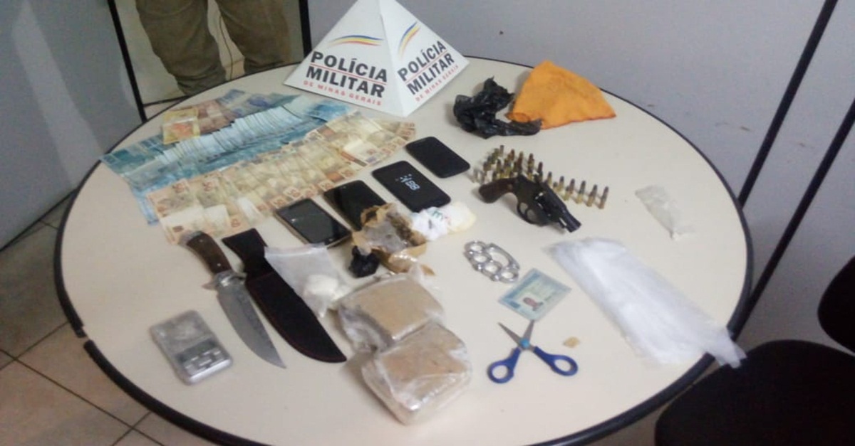 Tráfico Ilícito de drogas no Bairro Pio XII na cidade de Alfredo Vasconcelos