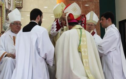 MAIS UM BISPO PARA A IGREJA: DOM WALTER É ORDENADO EM VIÇOSA