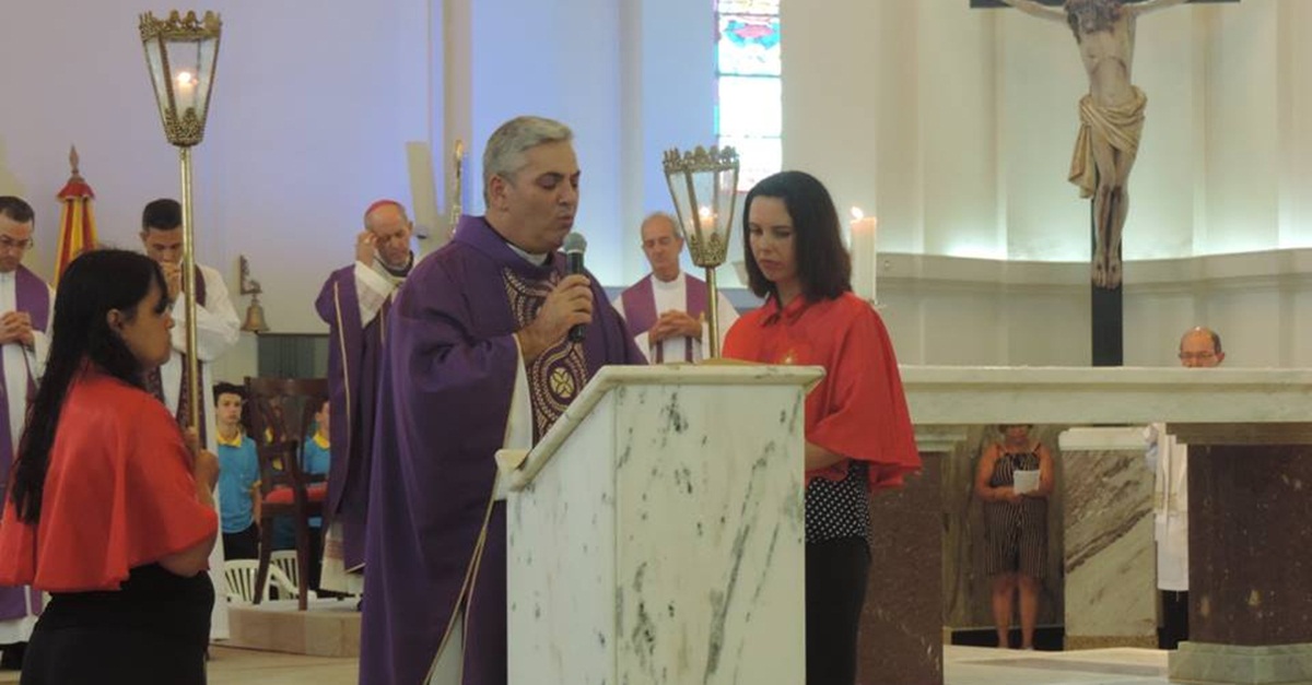 BASÍLICA DE SÃO JOSÉ CELEBRA A POSSE DE SEU NOVO PÁROCO