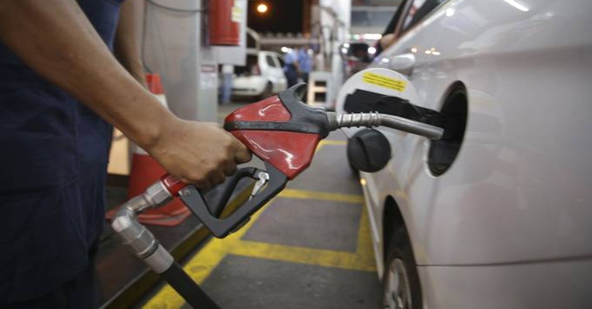 MINAS É O TERCEIRO ESTADO DO PAÍS QUE TEM A GASOLINA MAIS CARA