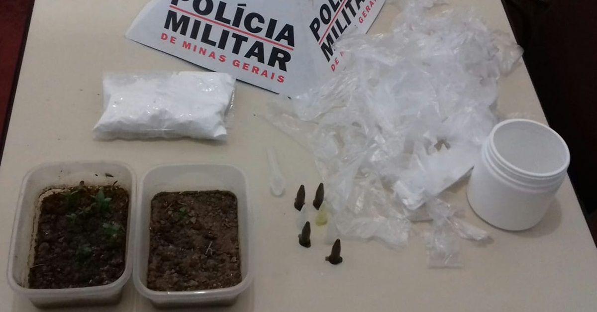 HOMEM É PRESO POR TRÁFICO DE DROGAS EM ARANTINA