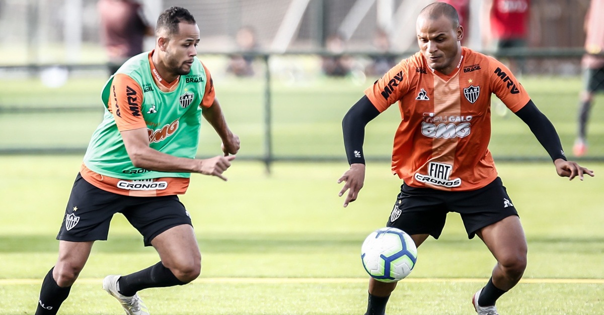 Coerência: Rodrigo Santana mantêm base titular no Atlético