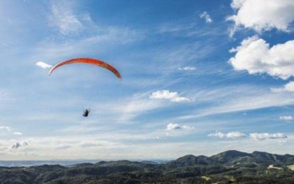 Voo Livre: asas delta e parapentes vão colorir céu de Brumadinho no fim de semana