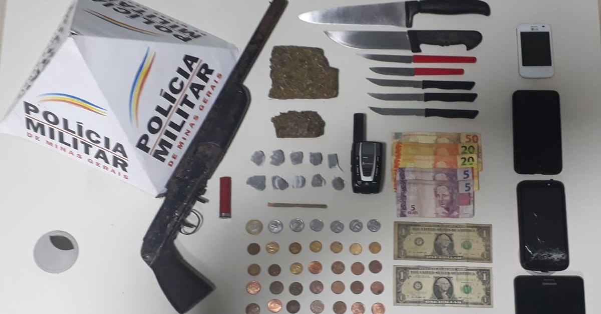 TRÁFICO ILÍCITO DE DROGAS NO BAIRRO DOUTOR GERALDO XAVIER EM BARBACENA