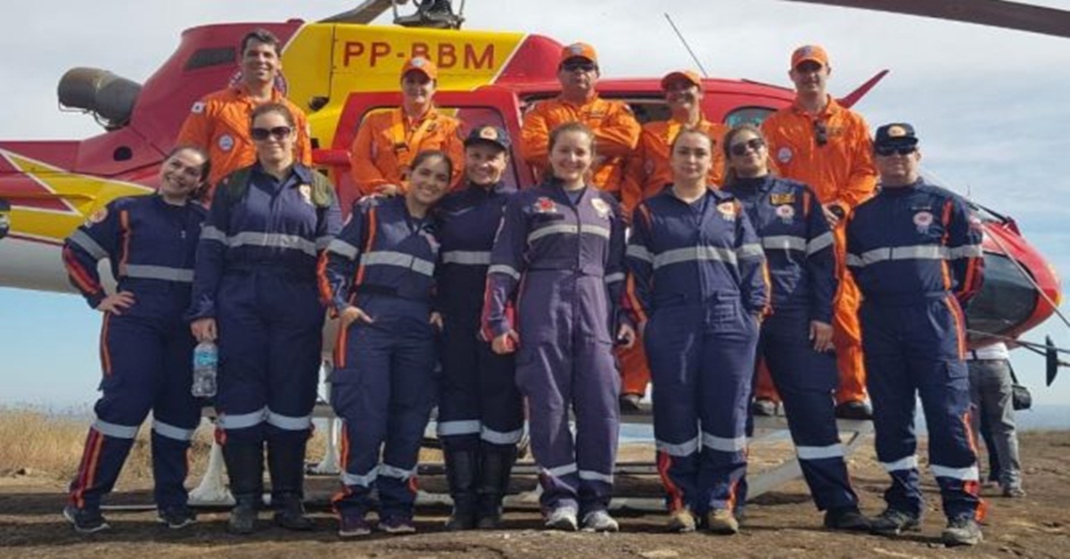 Treinamento de equipes do CIS-URG em conjunto com Batalhão de Operações Aéreas dos Bombeiros