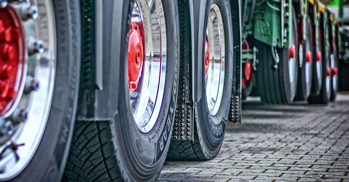 Caminhoneiros mineiros podem parar a partir desta segunda-feira (19)