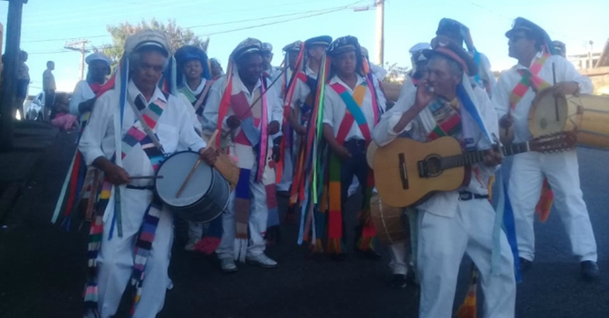 A tradição da Folia de Reis ganha espaço em Barbacena