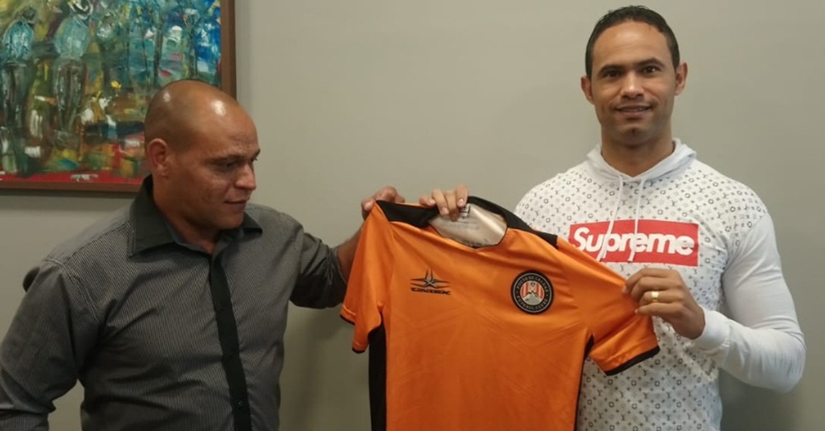Oficial: Goleiro Bruno é o novo reforço do Poços de Caldas