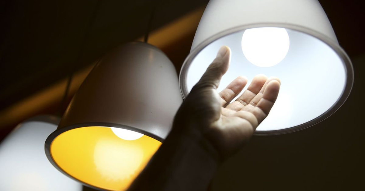 Pesquisa indica que 87% das pessoas acham conta de luz cara no país