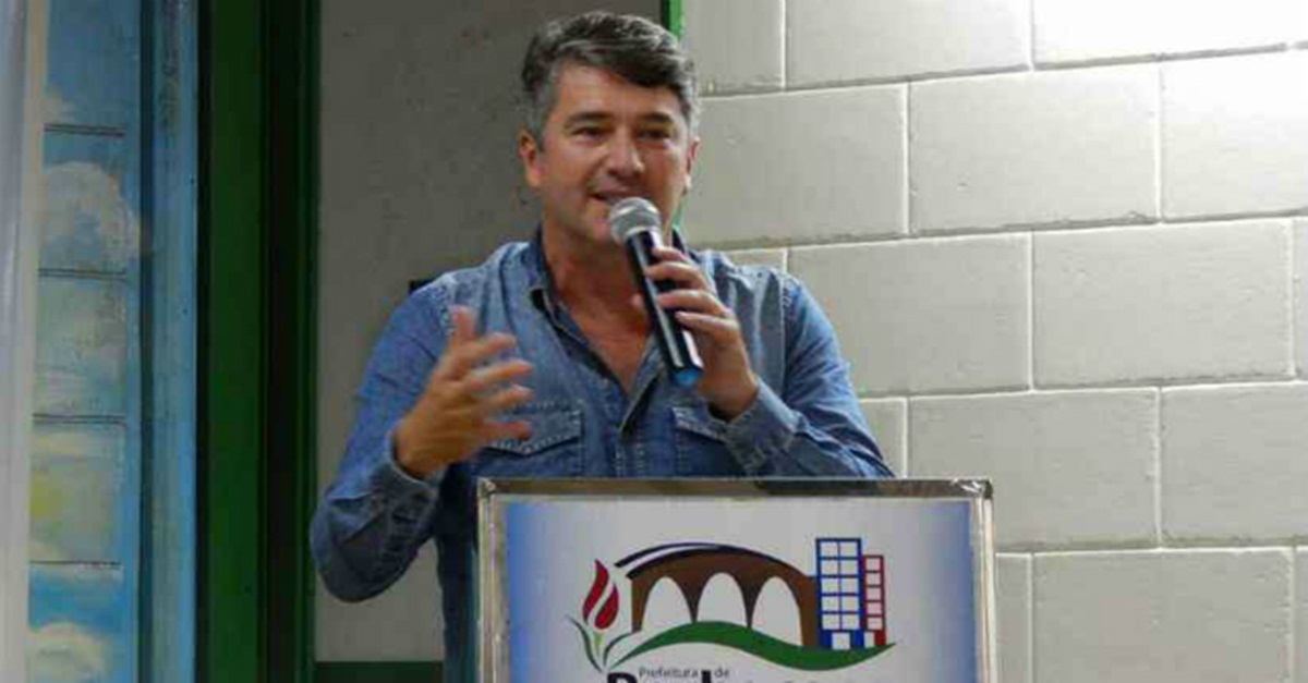 Prefeito Luís Álvaro reassume o cargo