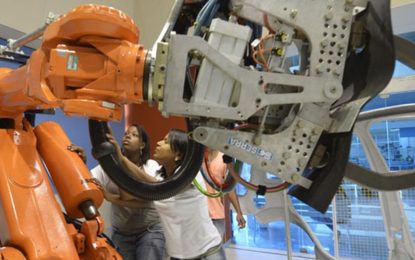 Profissões ligadas à tecnologia serão mais promissoras, mostra Senai