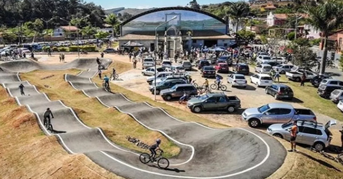 Antônio Carlos recebe Campeonato Mineiro de ciclismo de pump track e skate