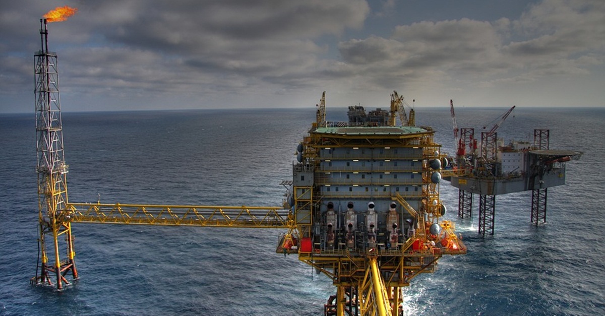 Produção de petróleo cai 6,4% entre maio e junho, indica ANP