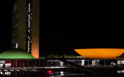 Previdência deve ser votada em plenário do Senado na terça (24)