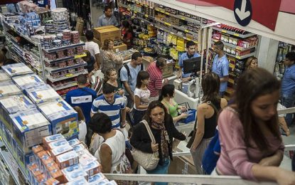 Consumidor agora se preocupa mais com preços