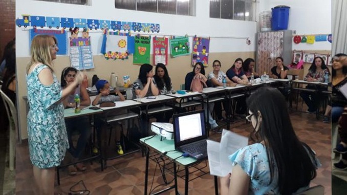 Dia do Currículo – As orientações para a rede de ensino já começaram