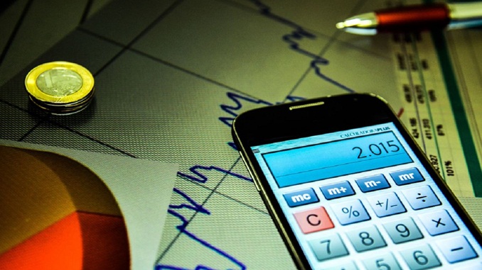 Governo sobe previsão do PIB para 0,85%; IPCA esperado cai para 3,6%