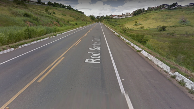 Acidente na BR-116 deixa duas pessoas mortas e dois feridos em Leopoldina